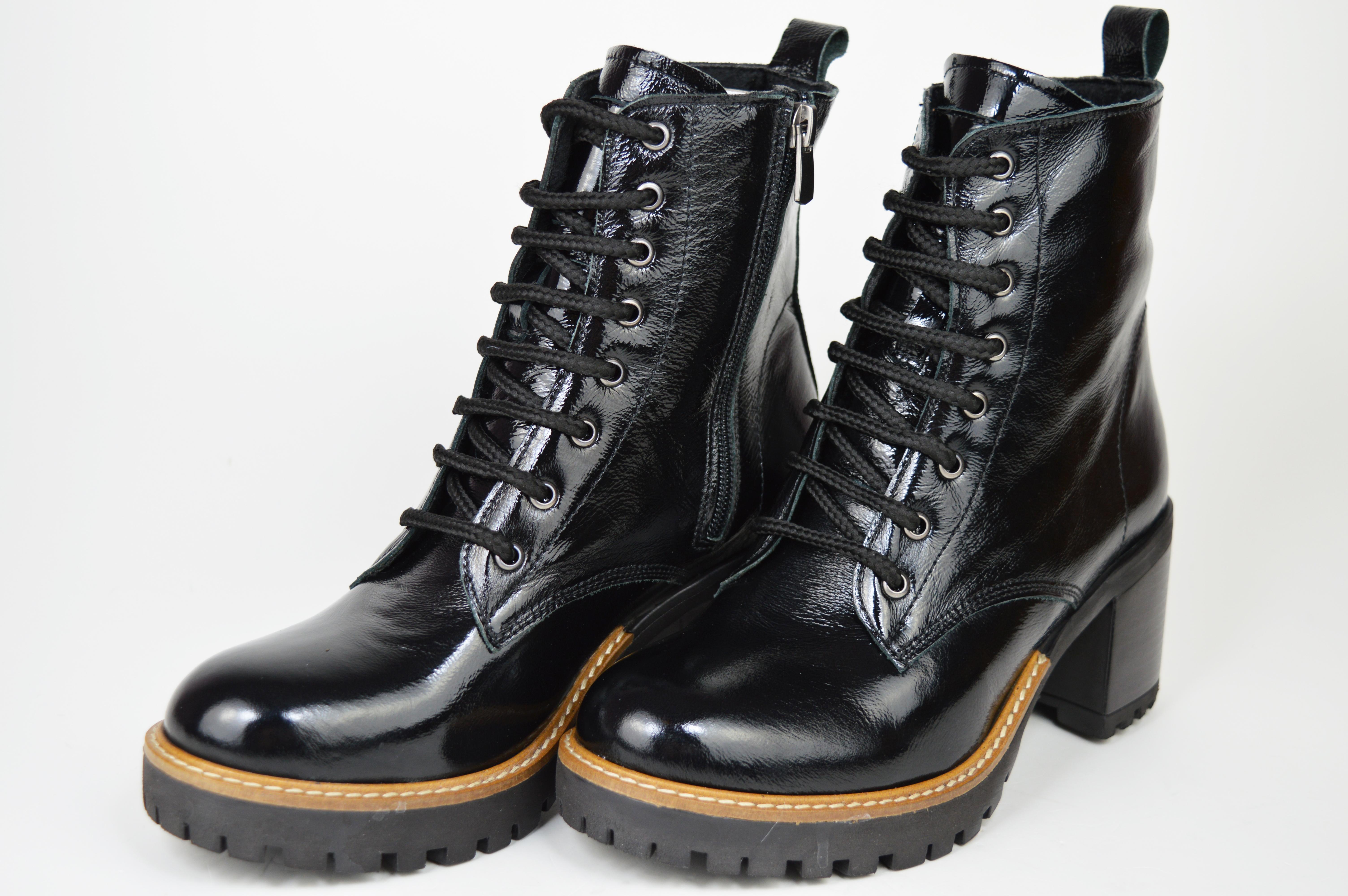 

Черевики на підборах Evromoda 2621 36 Чорні шкіра 36 чорний