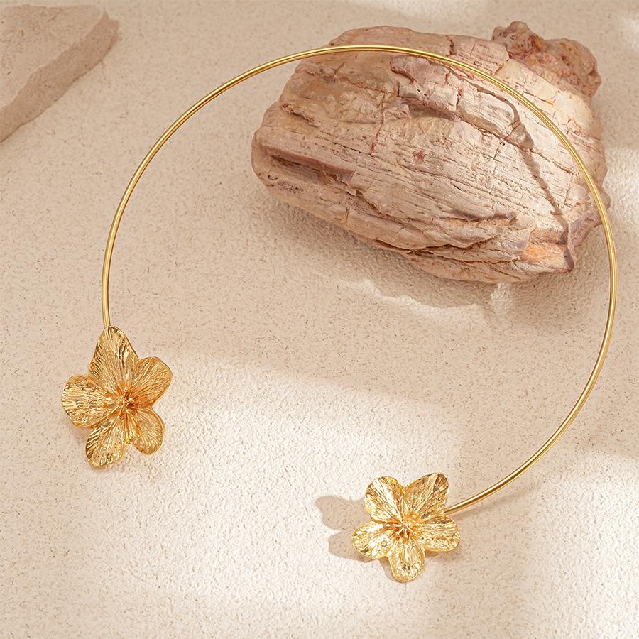 Metal Flower Opening Collar Personality Temperament Clavicle Collar