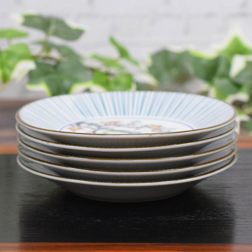 Waza no Kura Plate Stylish Kutani Ware Medium Plate Set with Plum and Bird Japanese Made in Perfect as a Wedding Set 5-Piece Designs. High-Quality