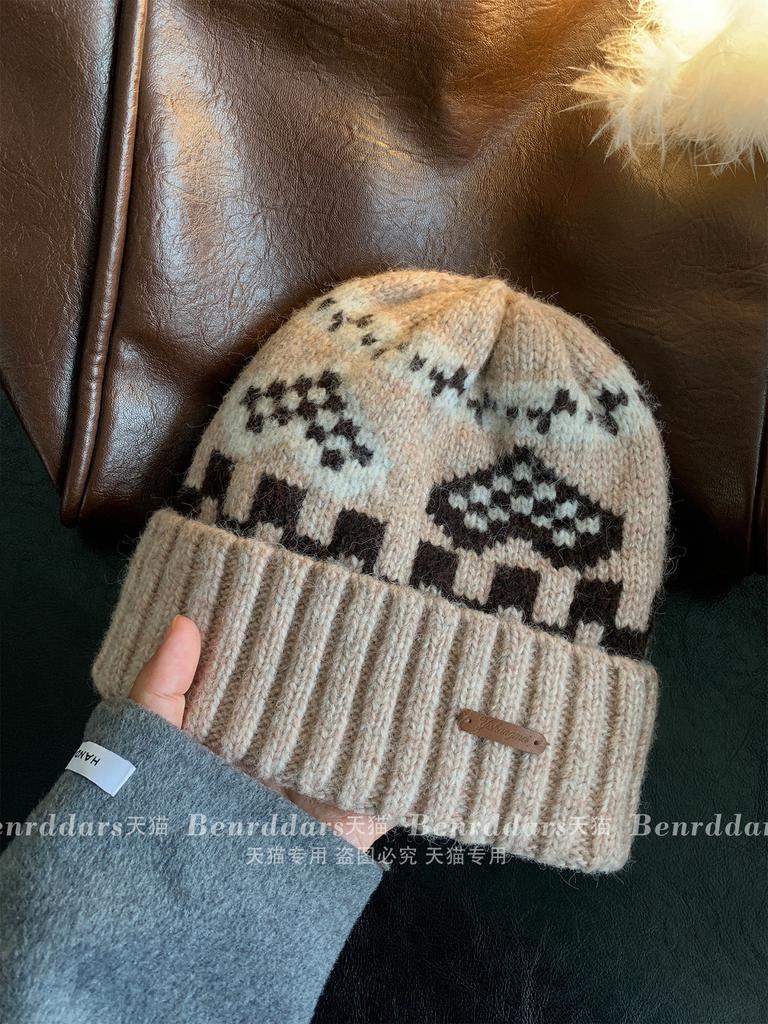 American retro color wool knitted wool hat women's season thickened warm ear protection show face small pullover cold hat