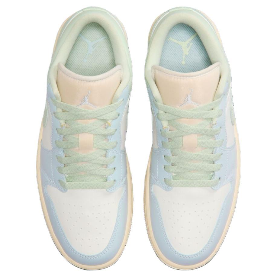 Dámské tenisky Air Jordan 1 Low Sail Aura Zelené Muslín Jade-Aura DC0774-108