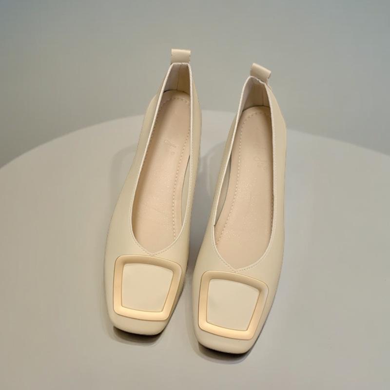 

Square head single shoes soft sole Doudou shoes women s 2025 new French temperament square buckle nude flat bottom laden shoes Mary Jane shoes 35