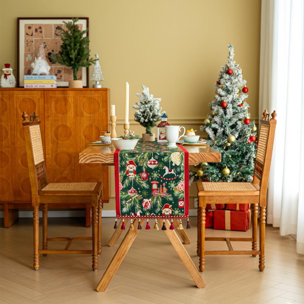 Christmas Snowman Jacquard Table Runner with Fringe Polyester Home Decor Tablecloth Bedspread