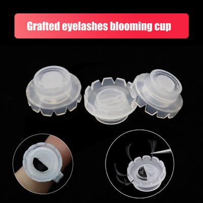 100Pcs/Bag Eyelash Extension Cup Camellia Easy To Use Ultralight Portable Multi-use Beauty Accessory Plastic Eyelash Glue Blossom Cup for Household