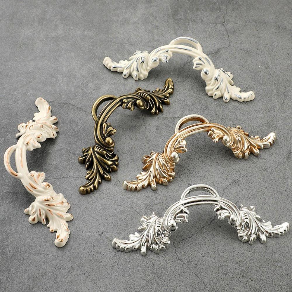 Zinc Alloy Vintage Drawer Pulls Horizontal Sliding Design Furniture Handles For Wine Cabinet