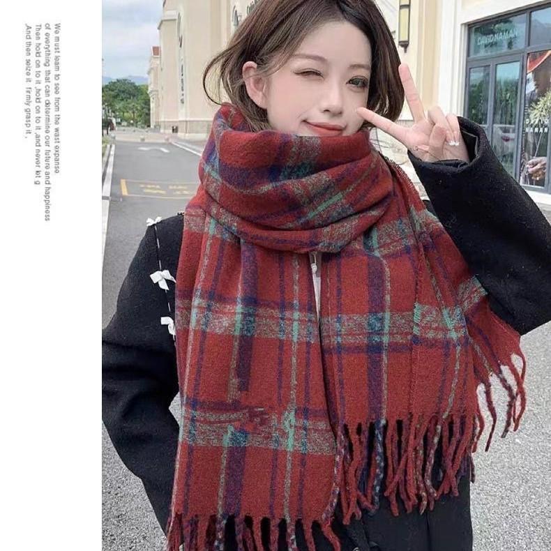 Autumn and winter Korean scarf female Internet celebrity new plaid tassel versatile retro thickened warm student scarf shawl tide