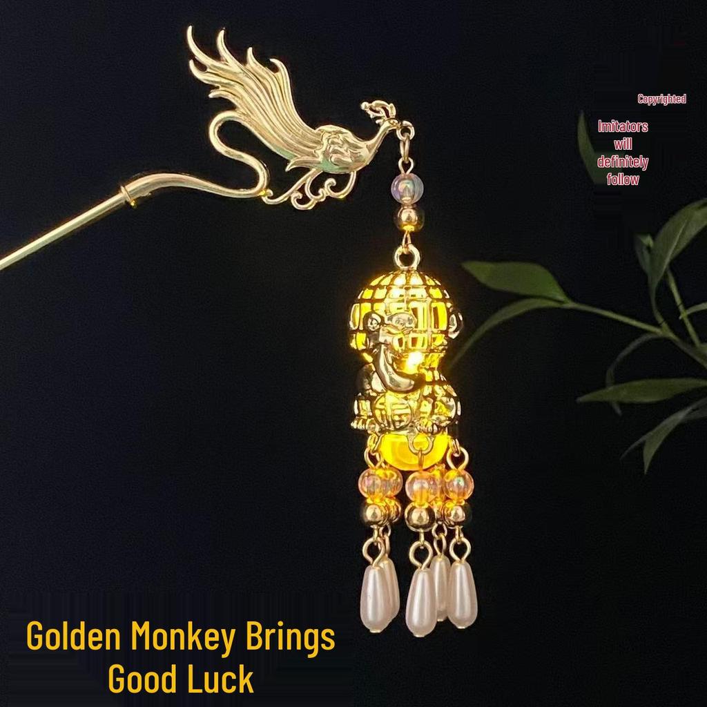 Ancient Style Luminous Hairpin: High-End Alloy Lantern Design for Hanfu Skirts