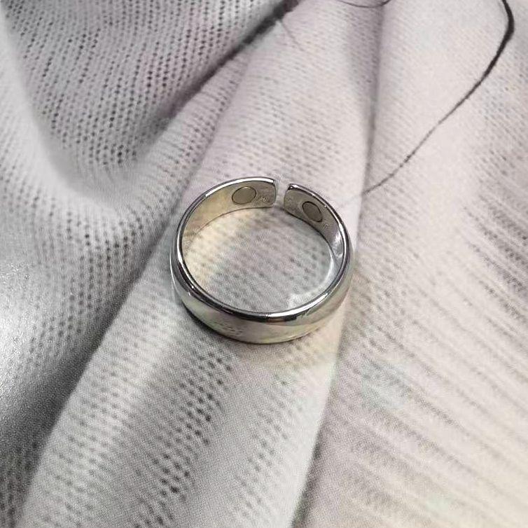 Spot Personalisierter Herren Rosegold Elektroplattierter Magnetischer Gesundheitsring