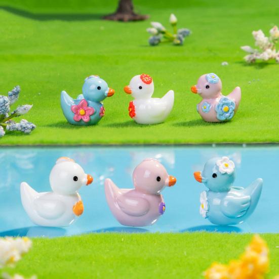 12Pcs Mini Resin Floral Ducks Colorful Miniature Duck Figurines Cute Mini Animal Collectibles for Fairy Garden Decor DIY Crafts Fish Tank Decoration