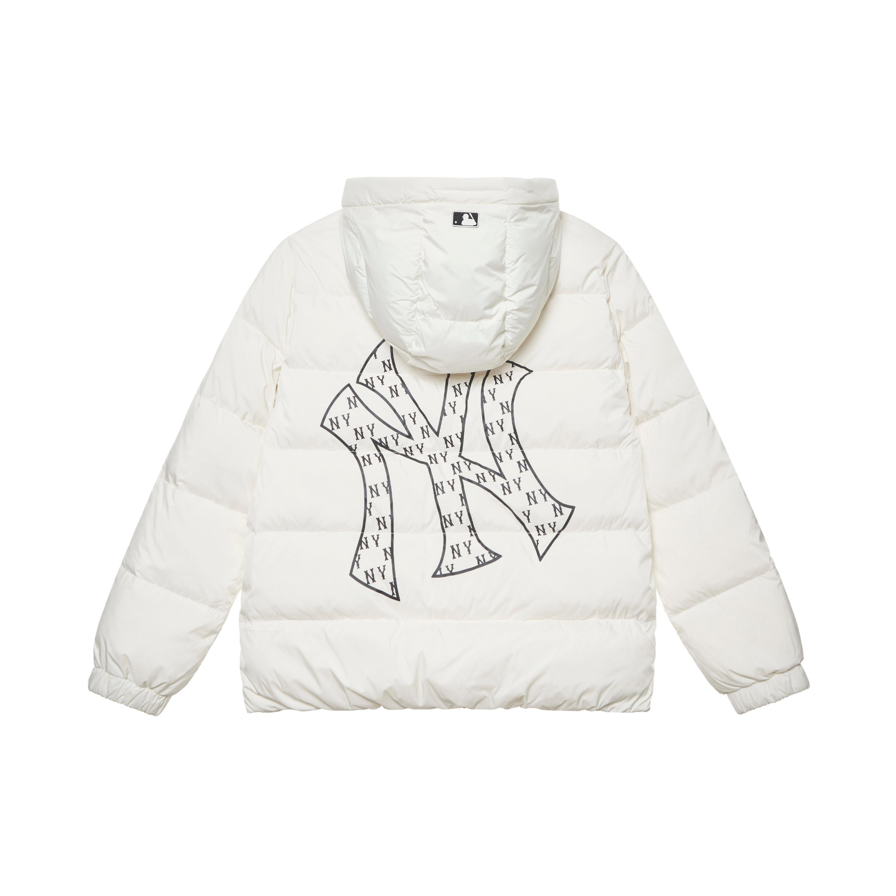 24FW MLB New York Yankees Down Jacket Unisex Cream 7ADJM0146-50CRS 140