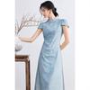 Elegantes Jacquard-Langkleid im chinesischen Stil
