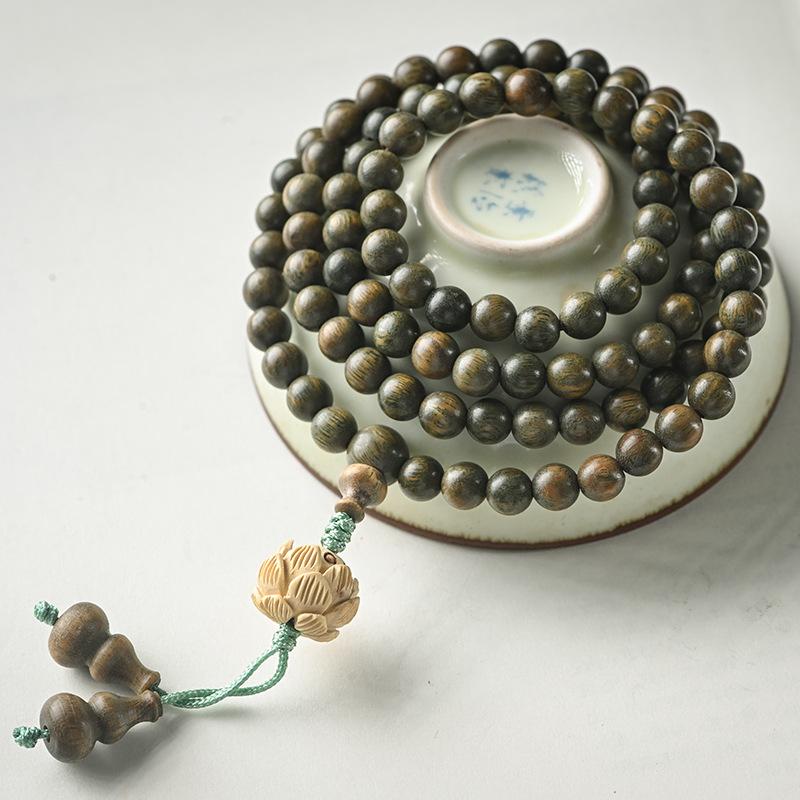Green Sandalwood Bracelet Sandalwood108Buddhist Bead Bracelet Made of Boxwood with Lotus Design, Multi-strand Necklace for Couples, Prayer Beads