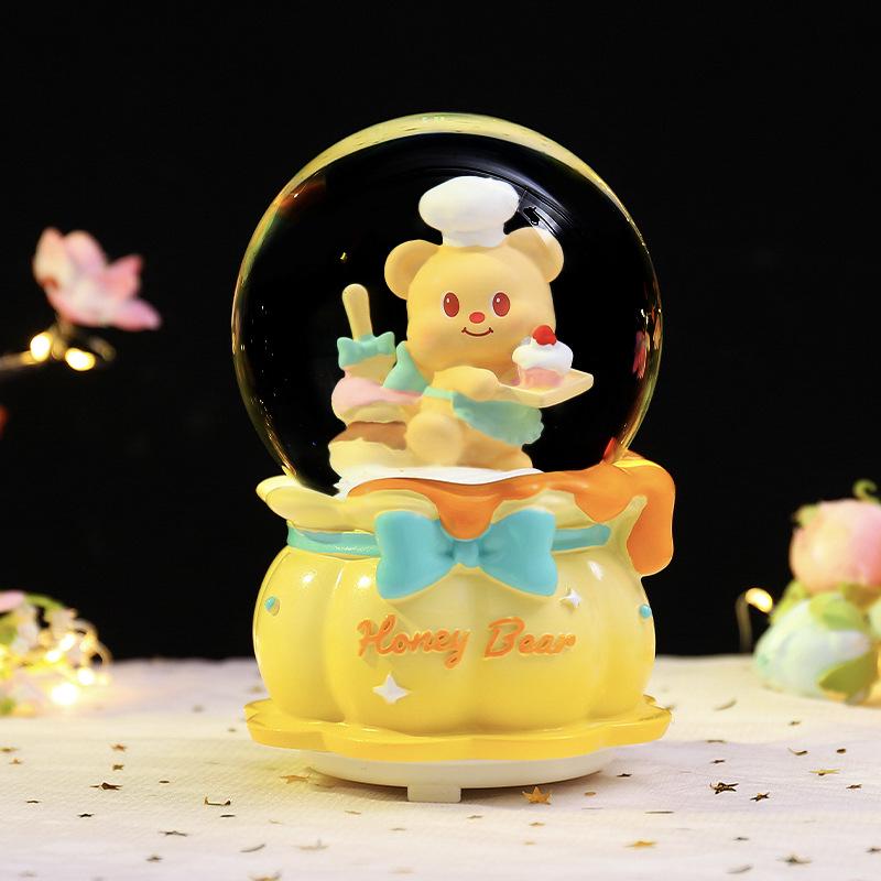 Astronaut Crystal Ball Music Box Ornament - Student Snow Globe Birthday Gift