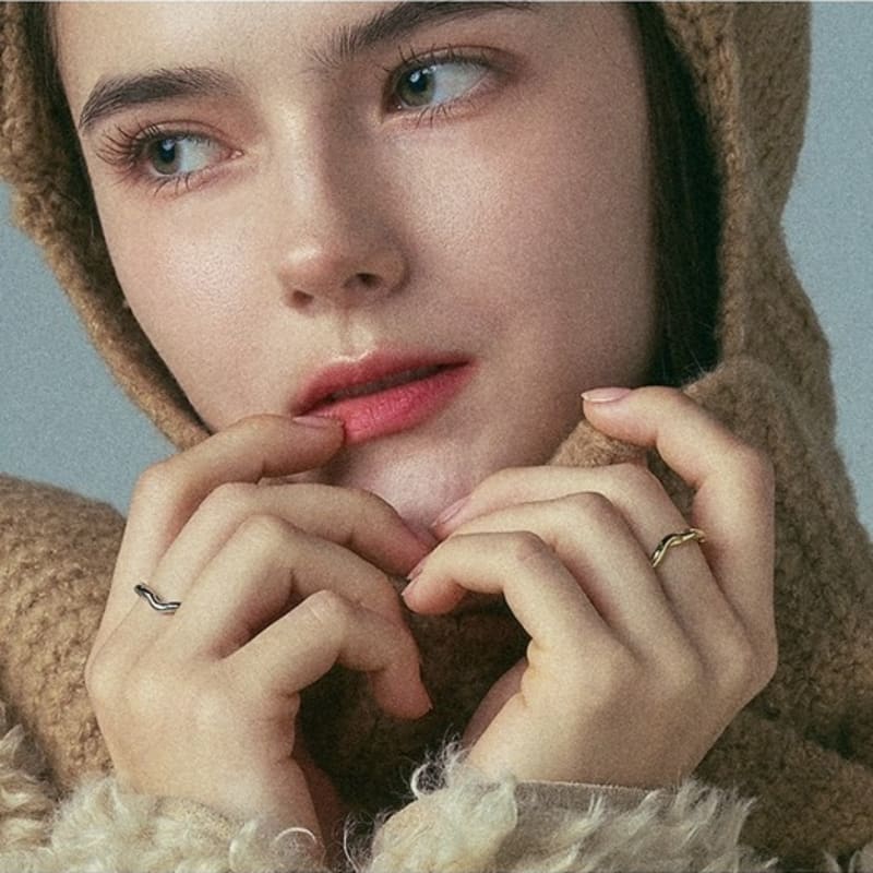 Anillo Orgánico Dana Burton Ripple