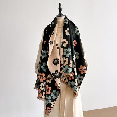 Accessoires – Schals & Tücher