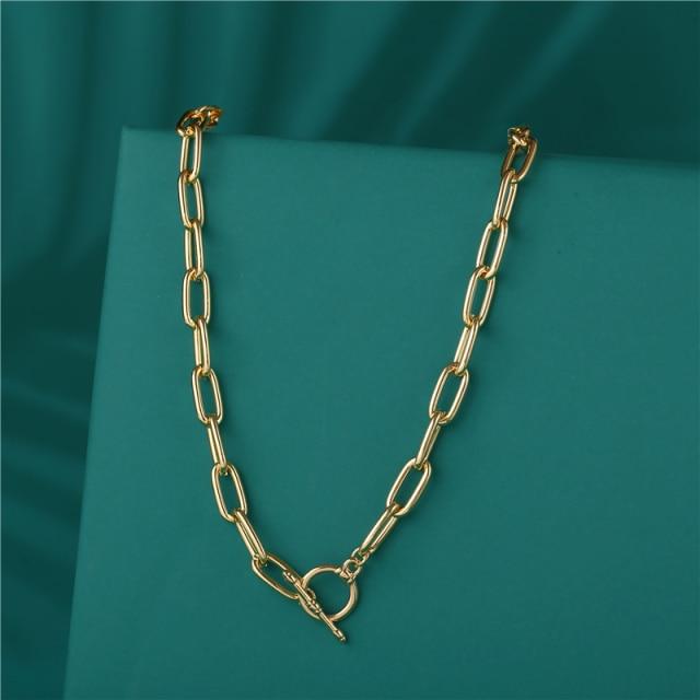 17 km Stylové Stylové Asymetrické Zámek Náhrdelníky Twist Zlatá Barva Tón Barvy Robustní Tlustý Dámský Zámek Choker Řetěz Náhrdelníky Sběr Sběr