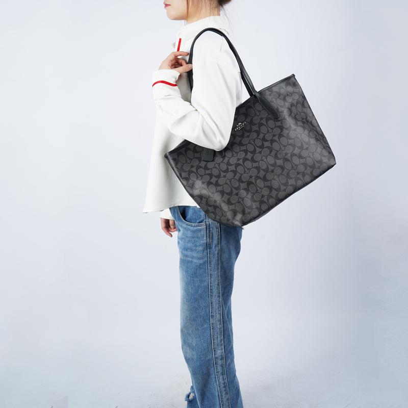 Coach City 33 Classic Monogram Chiusura a Bottone Borsa Tote Grande Capacità Donna tote Nero 5696-SVTSQ