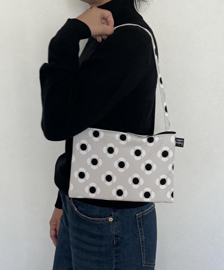 Sogonsogon Dot Flower Mini Shoulder Bag