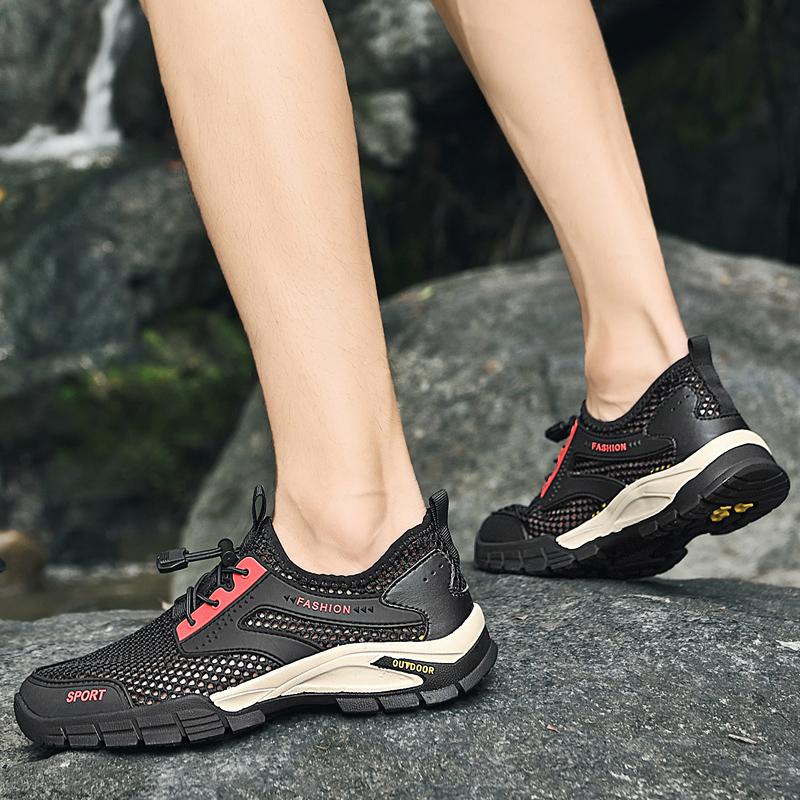 Fashion Men's Shoes Lightweight Men Casual Summer Shoes 2024 Hot Sale Male Hollow Out Sneakers Fashion Male Comfortable Walking Shoe