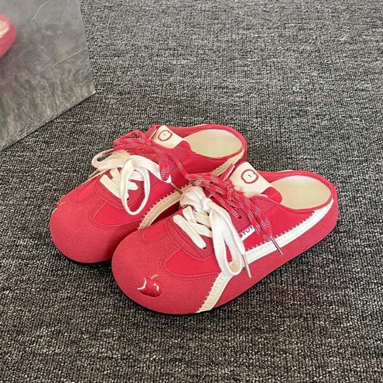 Baotou półkapcie damskie lato nowe super ogień buty bez pięty czerwone buty do treningu moralnego sandały