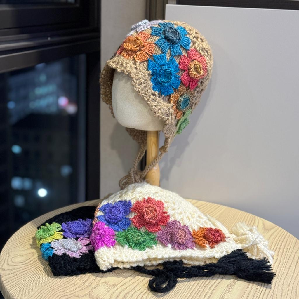 New Autumn and Winter Colorful Hand Crocheted Literary Knitted Hat for Women Ethnic Style Sweet and Versatile Double Layer Cotton Toe Cap