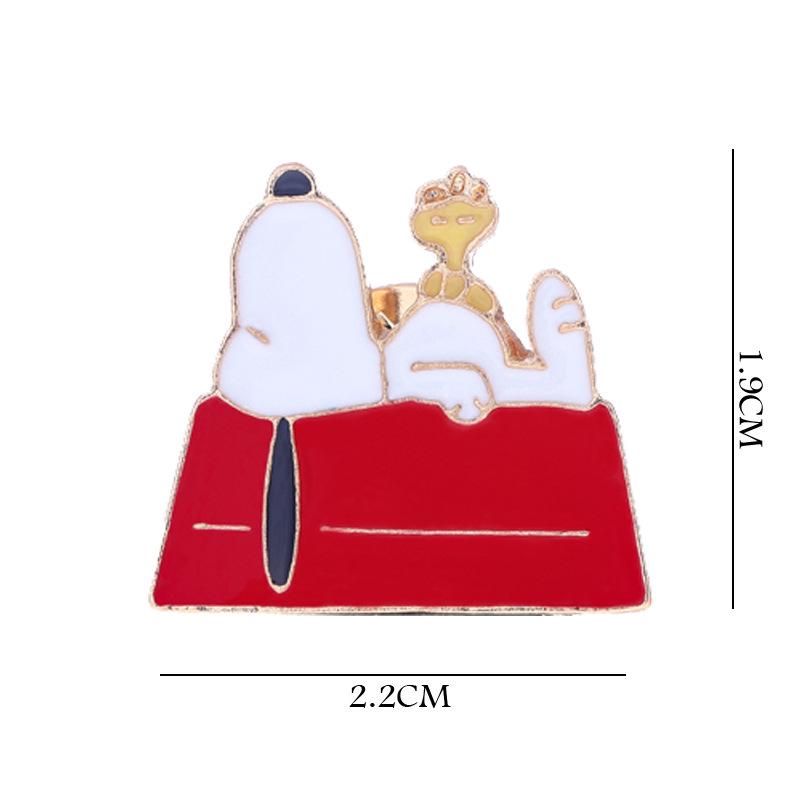 Snoopy Cartoon Brooch: Cute Anime Badge for Bags, Uniforms, Scarves - Creative Gift for Students & Men