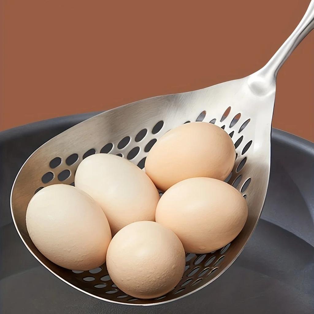 Stainless Steel Kitchenware Cooking Strainer with Wood Handle Pepper Seasoning Colander Sieve Utensils Filter Scoop Spoons