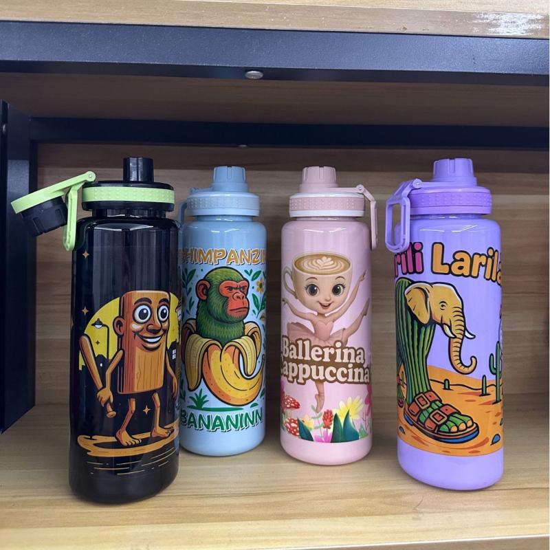1000Ml Italian Brainrot Kid Water Bottle Tralalero Tralala Tung Tung Sahur Water Bottle Boys Outdoor Sports Water Bottles