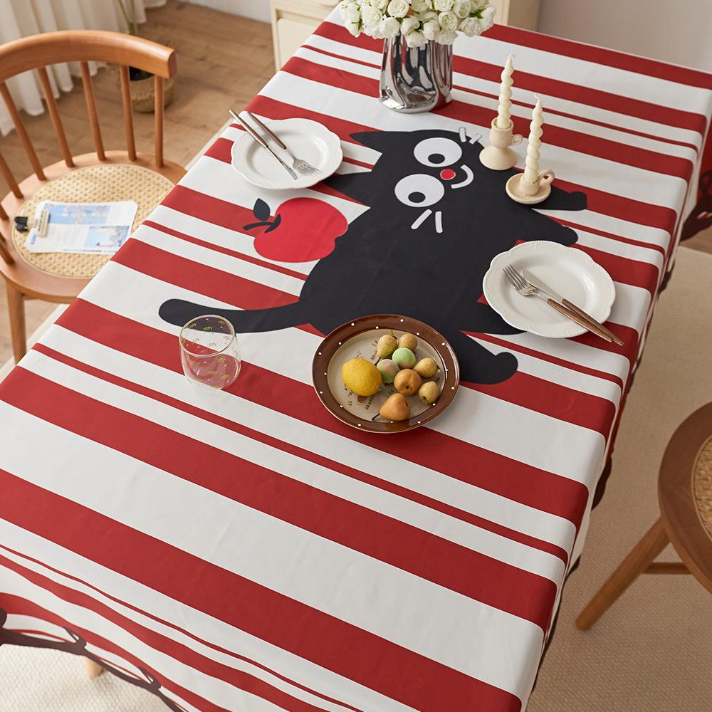 Light Luxury Atmosphere Waterproof French Retro Dining Table Mat: Table Anti-Scald Tablecloth Coffee Table Tablecloth