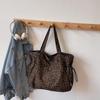 Korean Retro Leopard Print Canvas Tote Bag - Fashionable, Large Capacity, Shoulder/Underarm Style Suitable for Commuting and Shopping