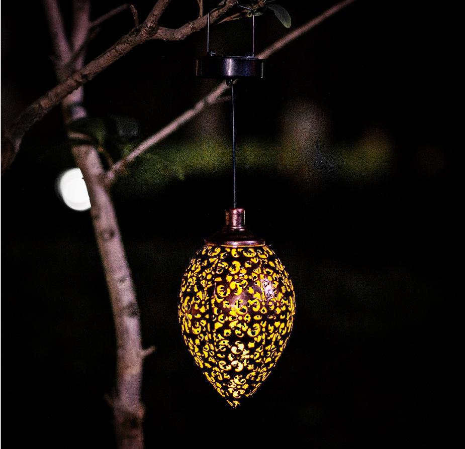 Wrought Iron Solar Waterproof Garden Lamp with Water Drop Projection