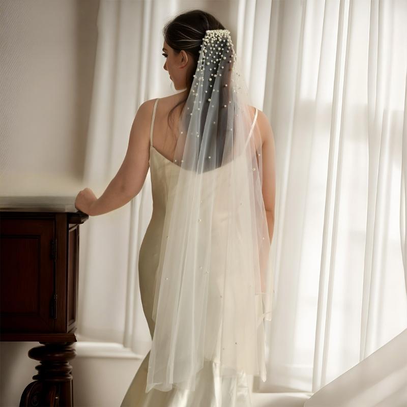 Luxurious Bridal Veils Airy Sheer Hair Accessory For Wedding Pearls Adorned Headpiece Classical Design