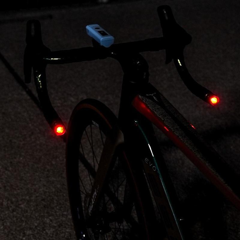 2Pcs Bicycle Handlebar LED Light Plug Intelligent Turn Signal Waterproof for Safe Touring