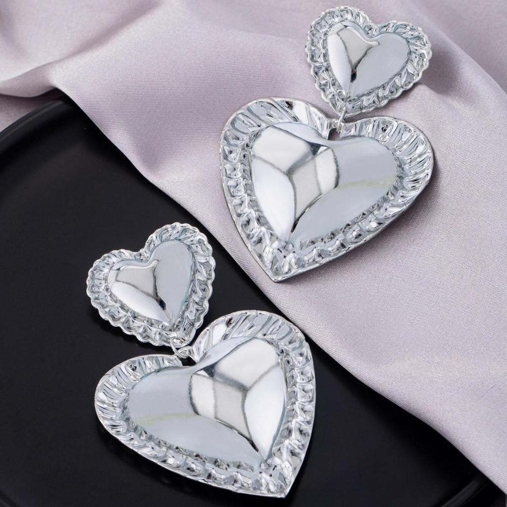 European & American Fresh Style Heart Lace Earrings - High-End Fashion, Light Luxury, Versatile Pair
