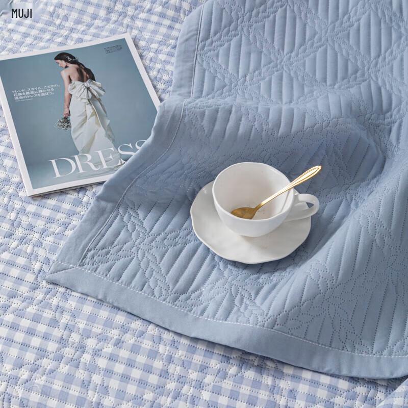 Muji Prodyšná antibakteriální přikrývka do klimatizace