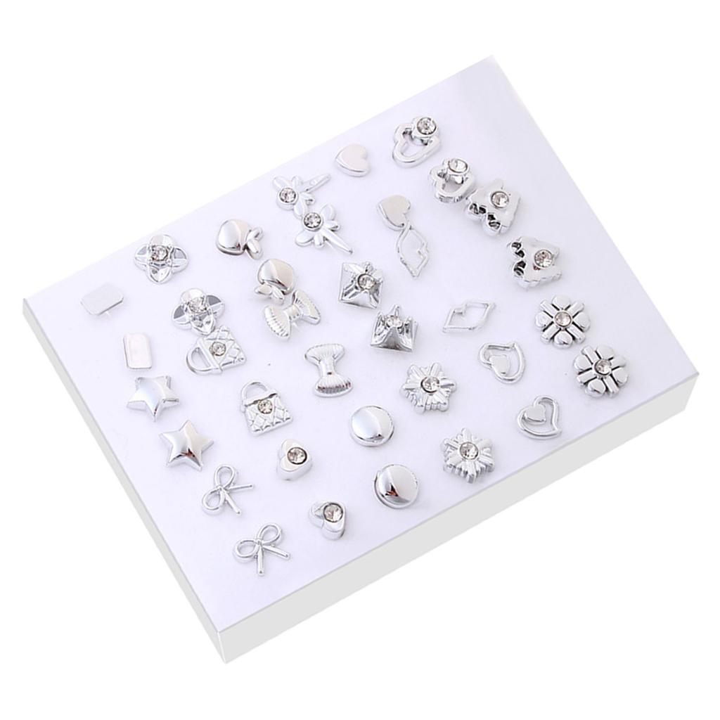18Pairs Set Gold Silver Studs Earrings Elegant Mixed Style Heart and Flower Earrings Accessory for Fashion Lovers