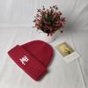 Cappello di lana più venduto alfabeto autunno e inverno cappello freddo uomo e donna coppie cappello lavorato a maglia caldo ispessito protezione orecchie semplice