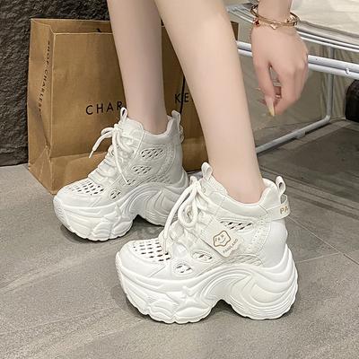 Mode Nieuw 2025 Dikke Leren Sneakers Zomer Vetersluiting Casual Gevulkaniseerde Schoenen Vrouw Hoge Plateau Ademend Mesh Sport Papa Schoenen 10CM