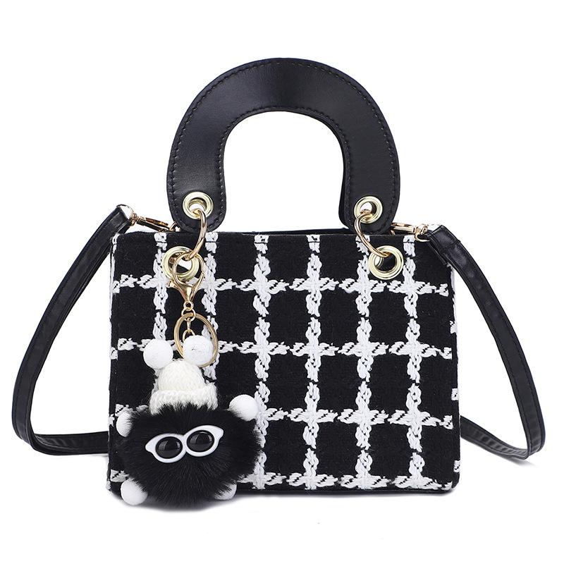 Niche design woolen bags, new bags, women s bags, spring commuter crossbody bags, hand-held dai bags