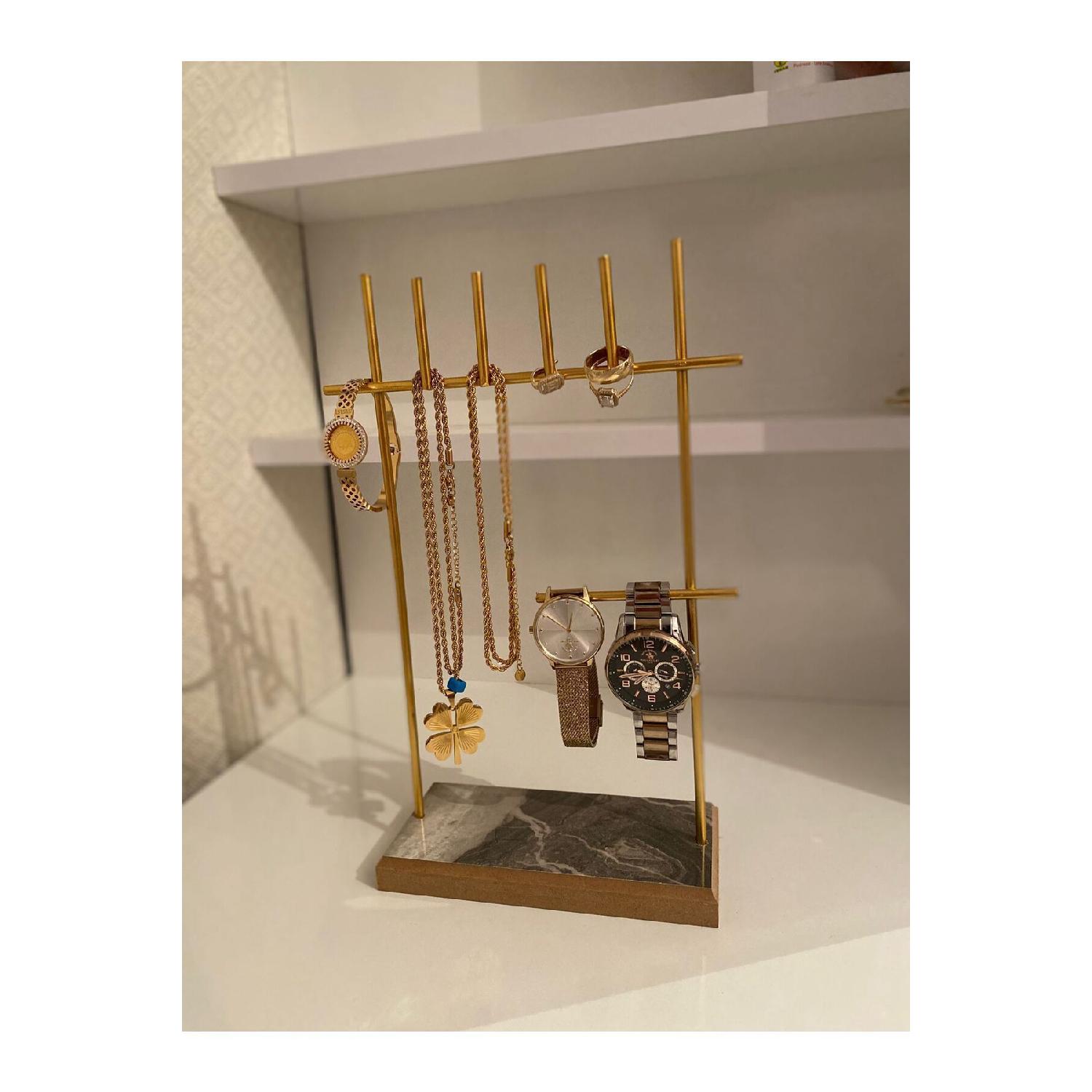 

Gold Jewelry Stand бірюзовий