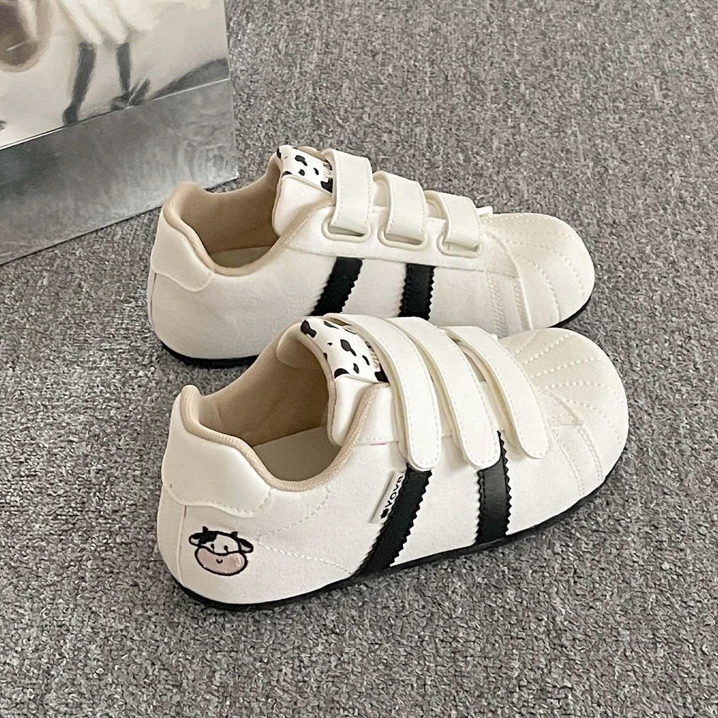 Вышивка в британском стиле, универсальные женские новые летние спортивные туфли на тонкой подошве, обувь на липучке Dexun 35