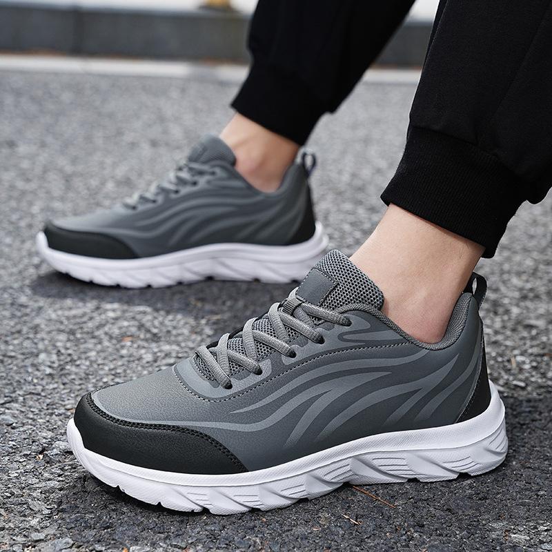 Spring and Autumn Sports Shoes Black Leather Surface Waterproof and Lightweight Travel Running Shoes Large Size Soft Sole Casual Shoes Men