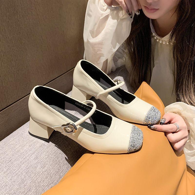 Xiaoxiangfeng looks thin and increases height retro single shoes Xiaoxiangfeng silver sequins one-word temperament light mouth Mary Jane shoes 35