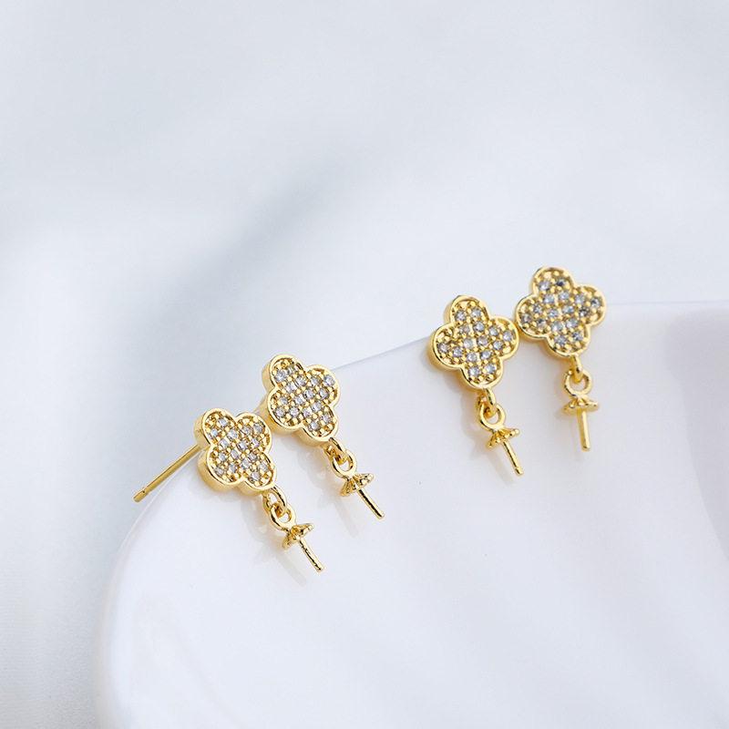 Copper-Plated 14K Gold Four-Leaf Clover Zircon Stud Earrings with Sheep's Eye Needle Empty Setting for DIY Jewelry Making