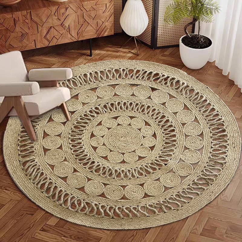 

Круглый джутовый плетеный коврик для гостиной, домашнего кресла или журнального столика — идеально подходит для осени и зимы. Diameter 80 cm (Jute)