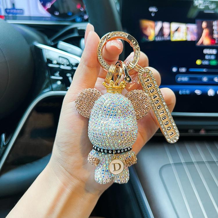 Nyckelring med strasspanda, anpassad bokstav och anti-förlustplatta