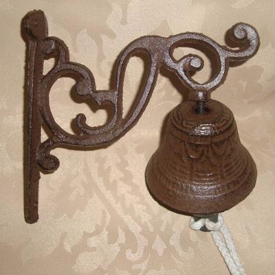 Rustic Retro Outdoor Bell Metal Handmade Cast Iron Door Bell Distressed Finish Weatherproof Wall Mounted Bell Front Door