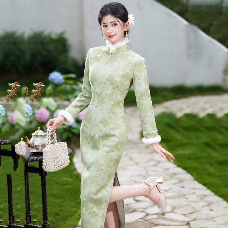 Womens Winter Warm Lined Qipao Dress With Stand Collar Long Sleeve Vintage Chinese Style