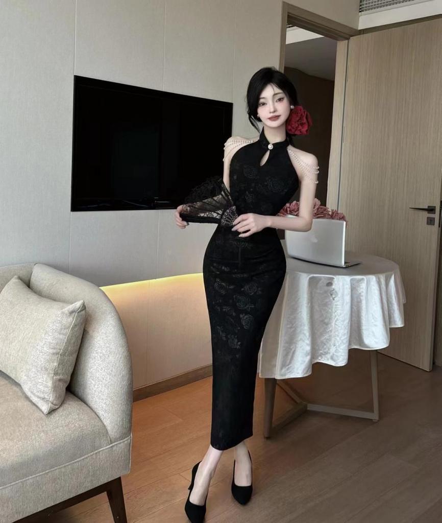 Elegant Off-Shoulder Qipao Evening Gown with Pearl Chain Accents