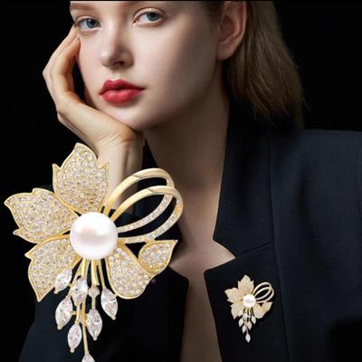 Broches Fleurs Perle d'Imitation Pour Femmes Vêtements Manteau Bijoux Accessoires Cadeaux